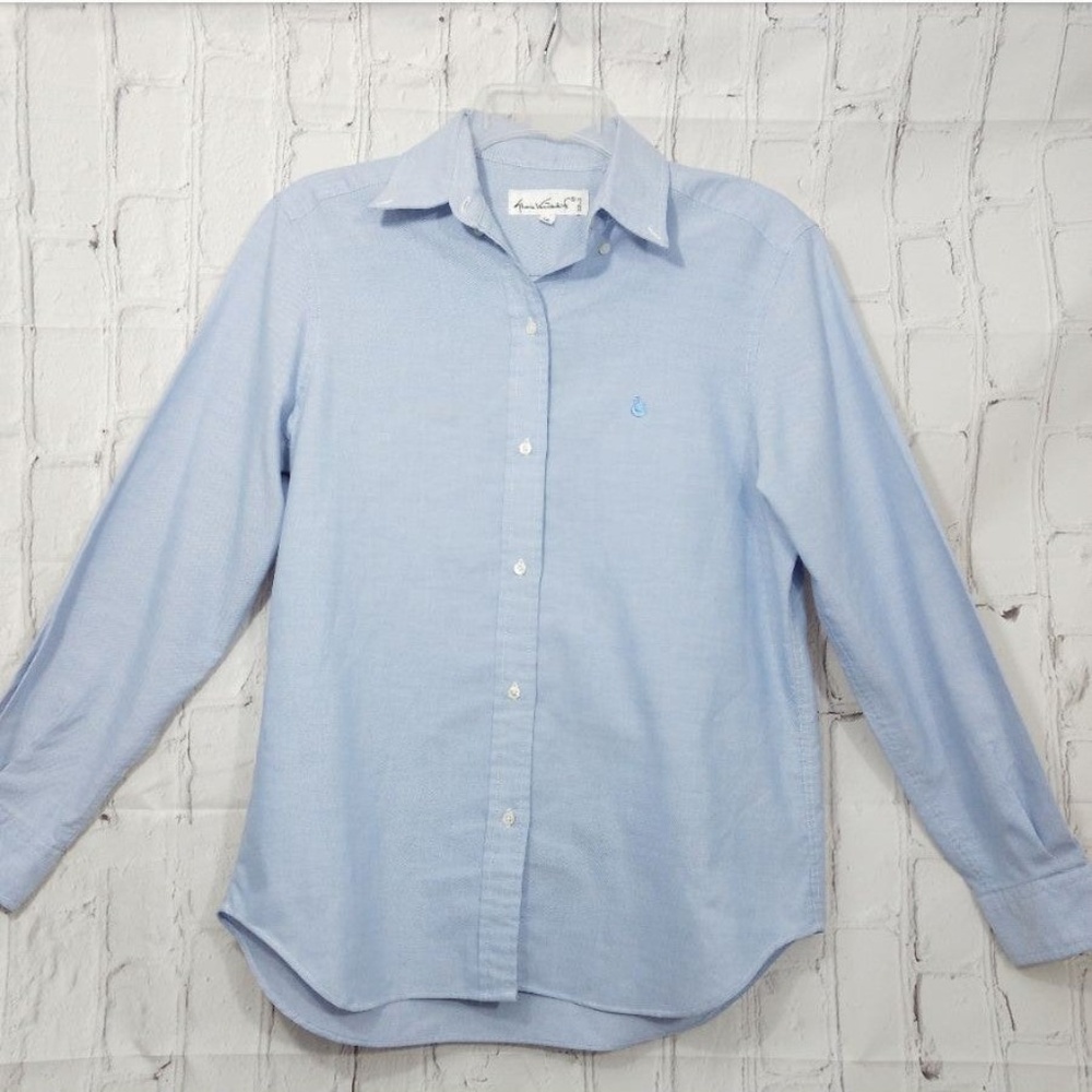 Gloria Vanderbilt Blue Button Up Shirt